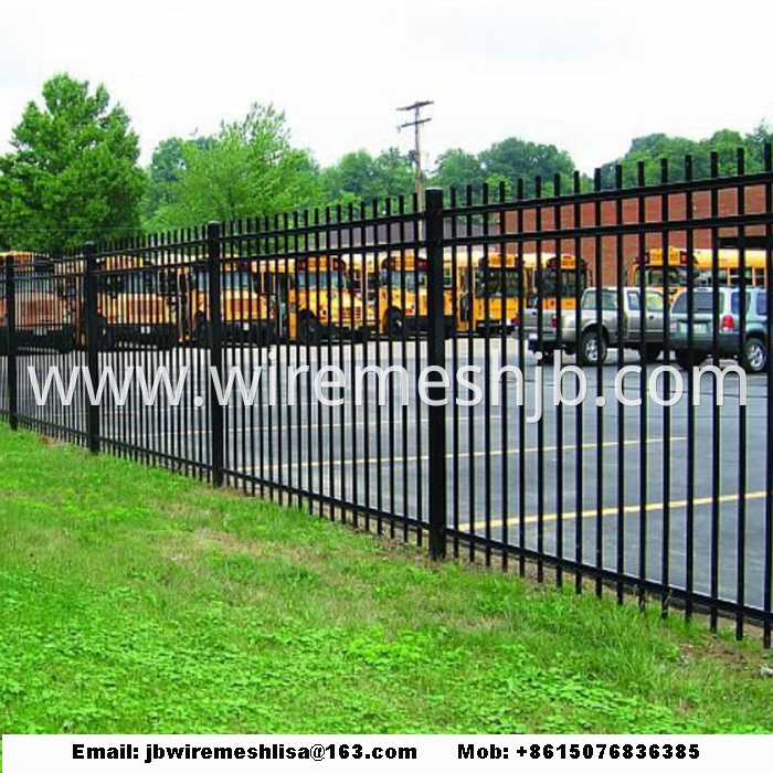 Black Color Zinc Steel Wrought Iron Fence